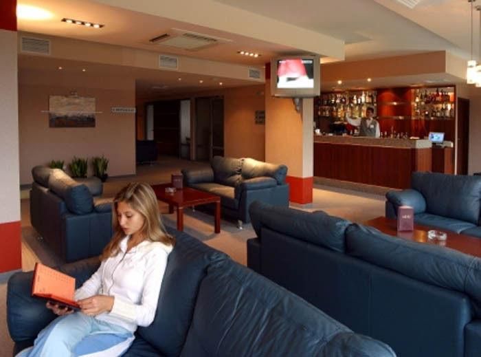 Hotel Photo 9