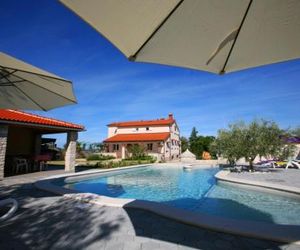 Apartments Villa Oliva Peroi Croatia