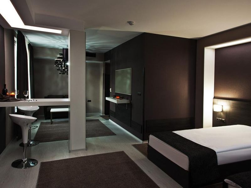 Hotel Photo 5