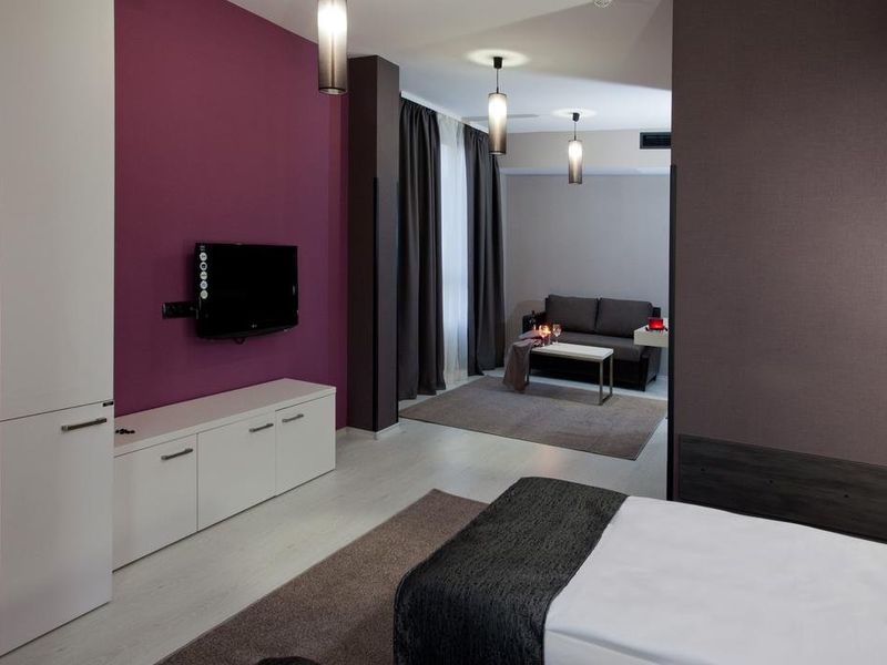 Hotel Photo 7
