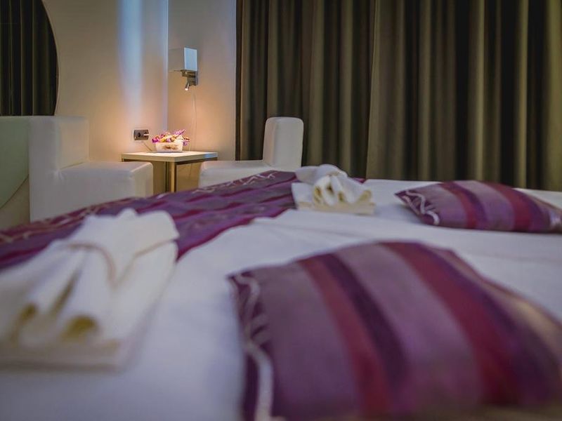 Hotel Photo 9