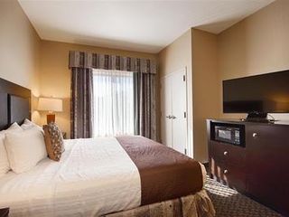 Hotel pic Best Western Plus Castlerock Inn & Suites