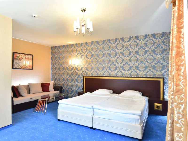 Hotel Photo 12