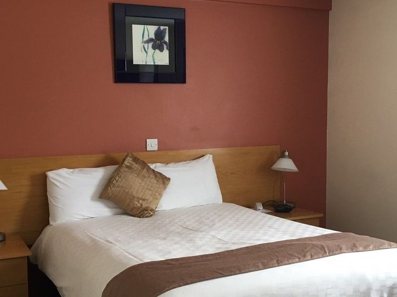 Hotel Photo 5