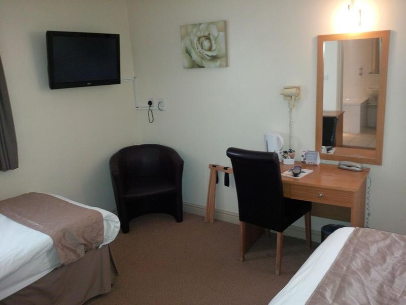 Hotel Photo 9