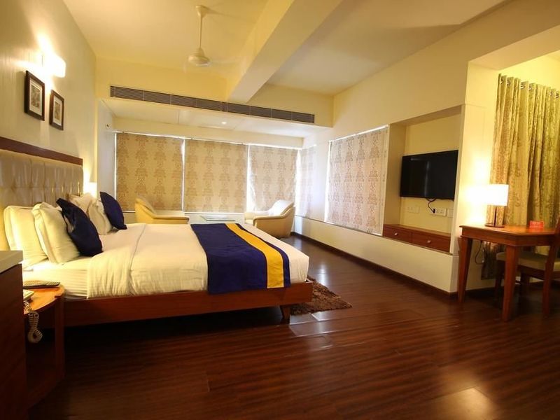Hotel Photo 5