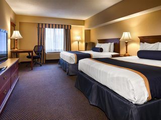 Hotel pic Best Western Plus Crossroads Inn & Suites