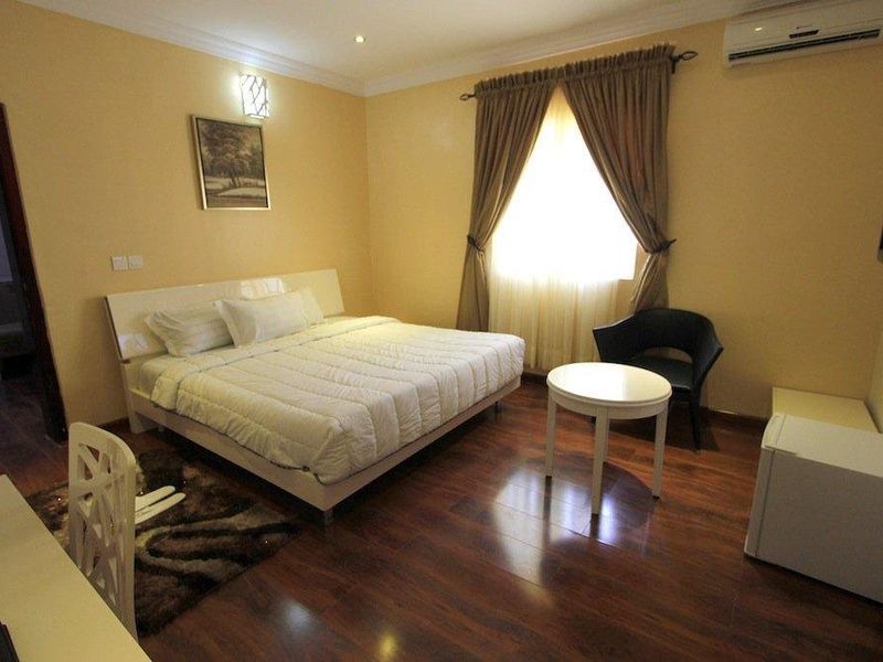 Hotel Photo 8