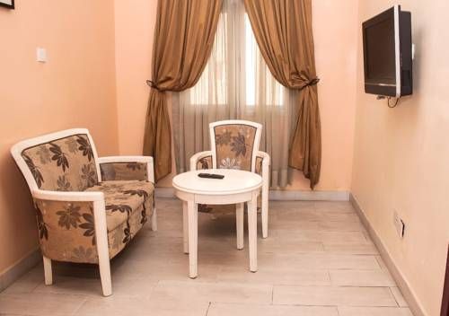 Hotel Photo 10