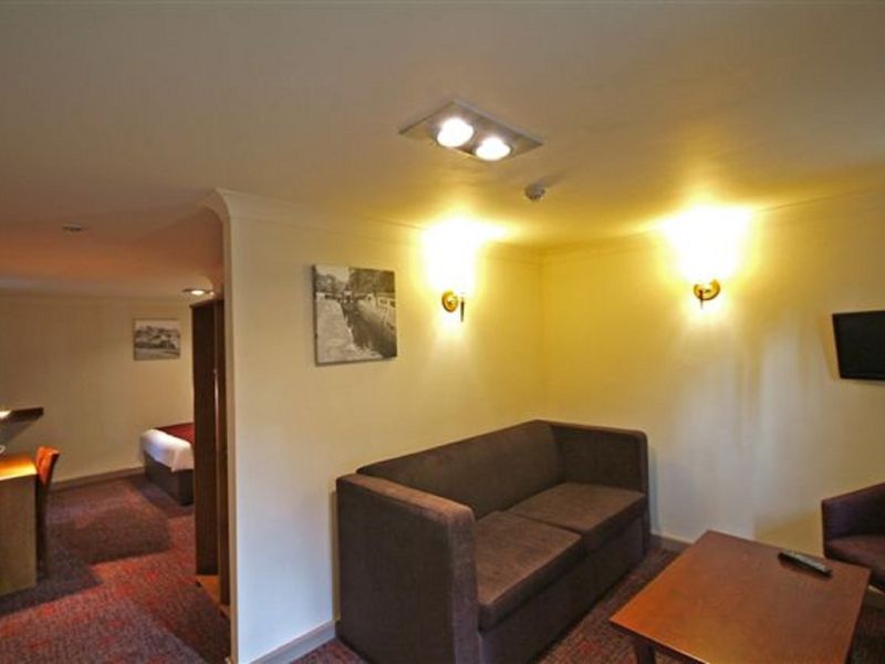 Hotel Photo 8