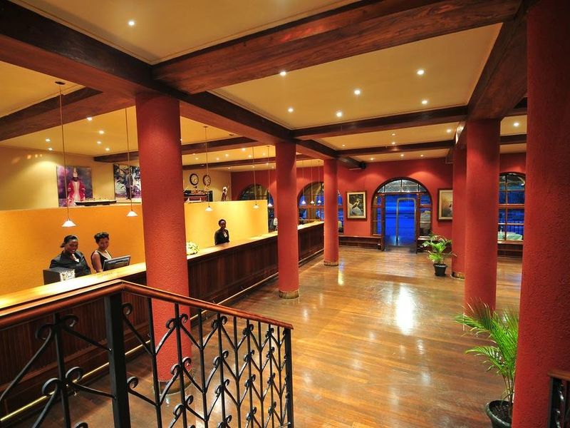 Hotel Photo 6