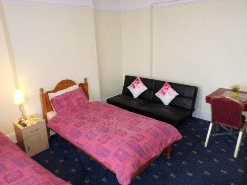 Hotel Photo 1