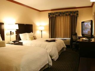 Фото отеля Hampton Inn & Suites Corpus Christi I-37 - Navigation Boulevard