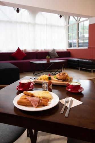 Hotel Photo 6