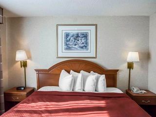 Фото отеля Quality Inn & Suites Cincinnati Sharonville