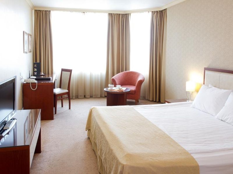 Hotel Photo 1