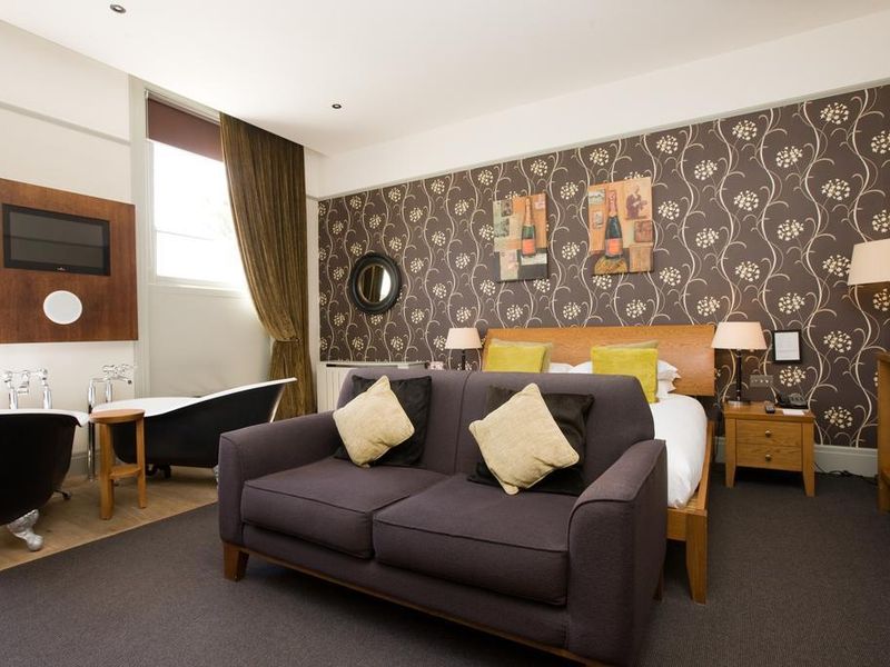 Hotel Photo 8