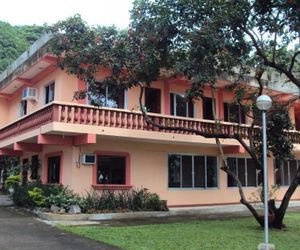 Talisay Green Lake Resort Tagaytay Philippines