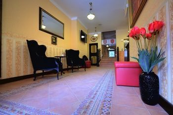 Hotel Photo 9