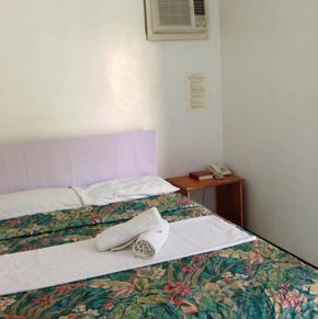 NearBy Hotel