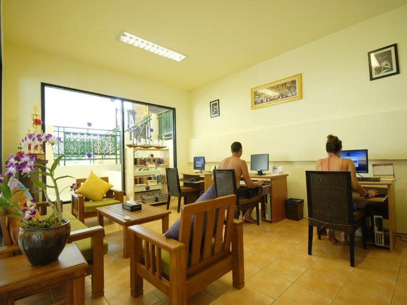 Hotel Photo 12