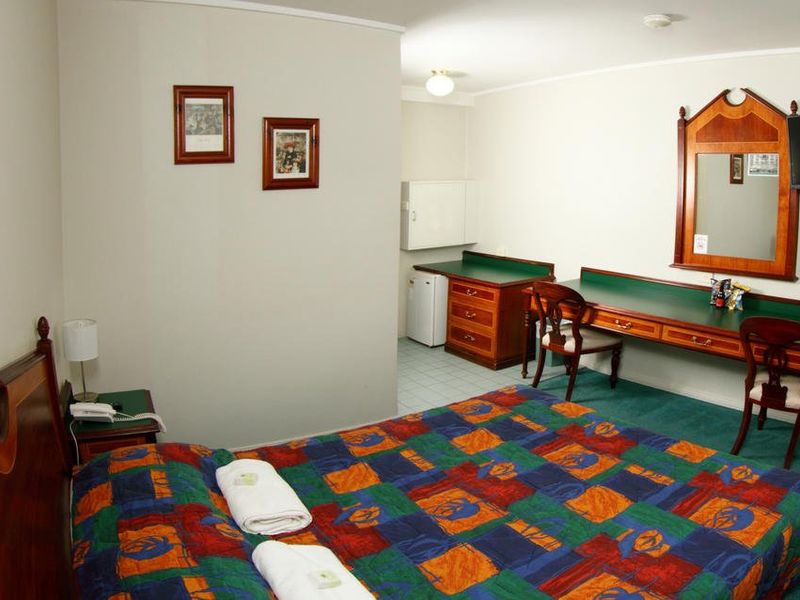 Hotel Photo 8