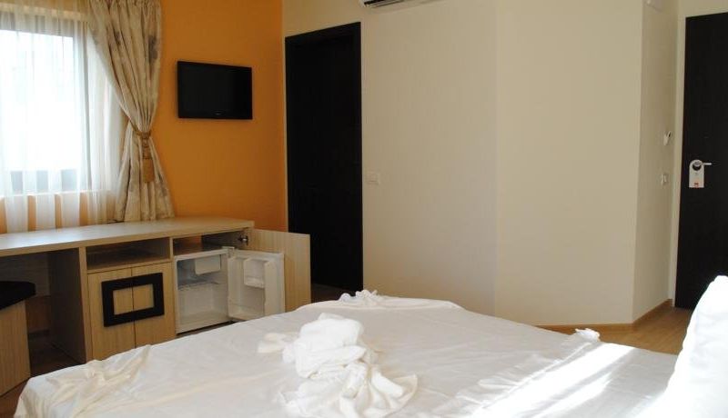 Hotel Photo 1