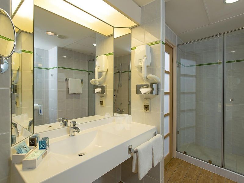 Hotel Photo 11