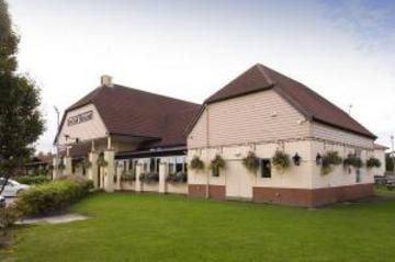 Hotel Photo 9