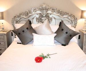 Ayrs and Graces - Luxury Bed and Breakfast Ayr United Kingdom