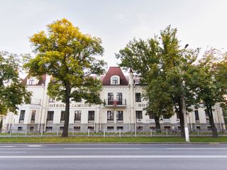 Отель Самсон