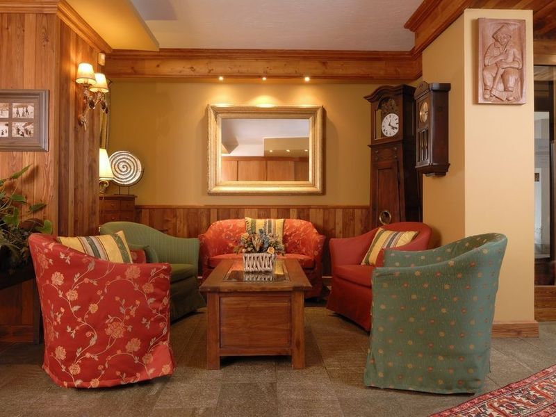 Hotel Photo 11