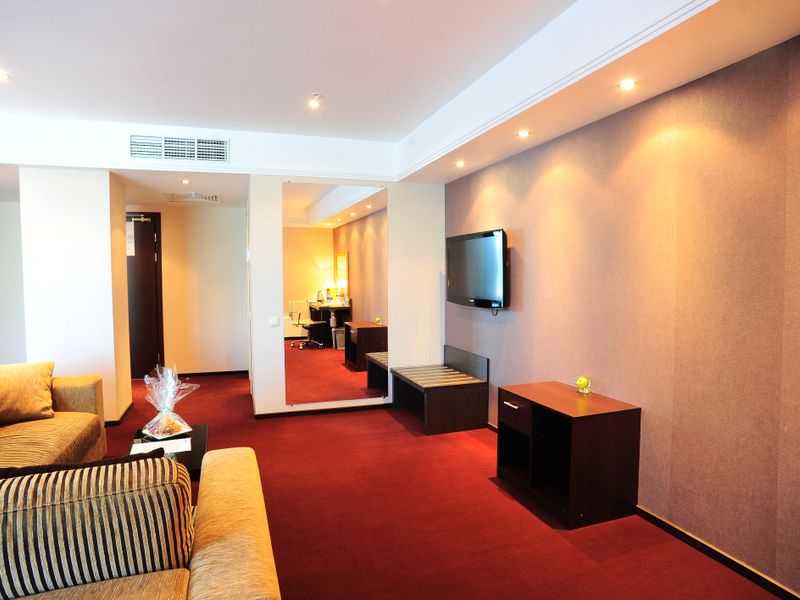 Hotel Photo 5