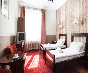 Daniel Griffin Aparthotel by Artery Hotels Krakow Poland