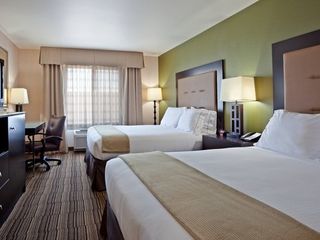 Фото отеля Holiday Inn Express Hotel Twin Falls, an IHG Hotel