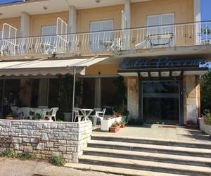 Pikermi Hotel Drafi Greece