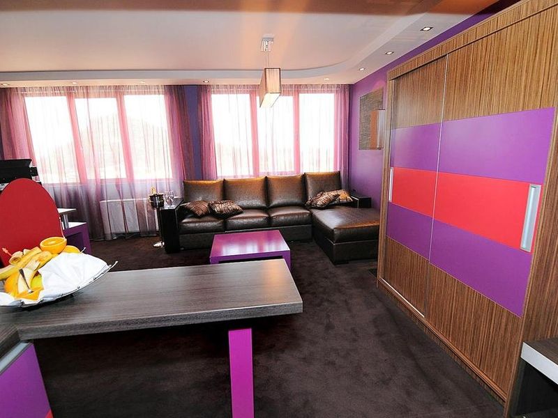 Hotel Photo 8