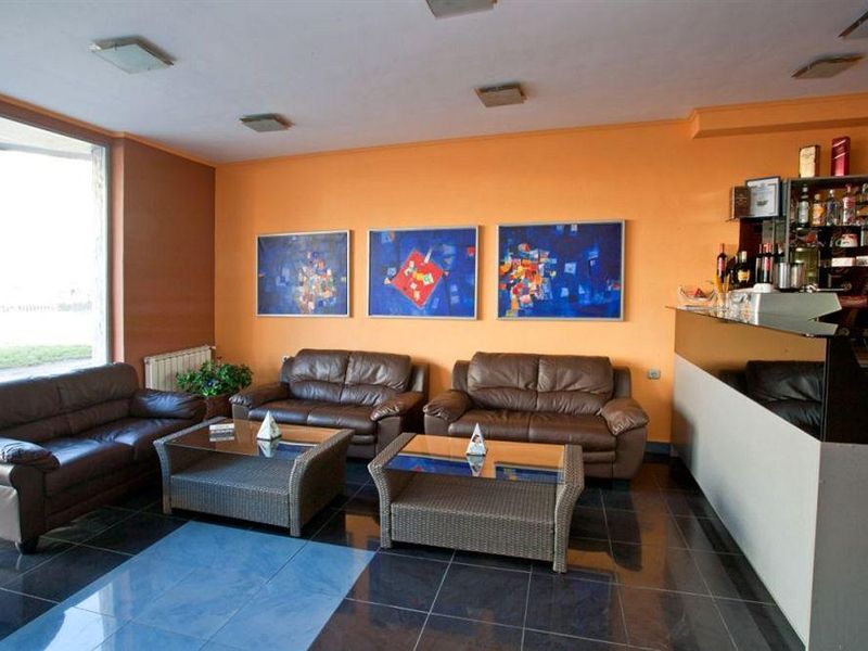 صورة الفندق 8