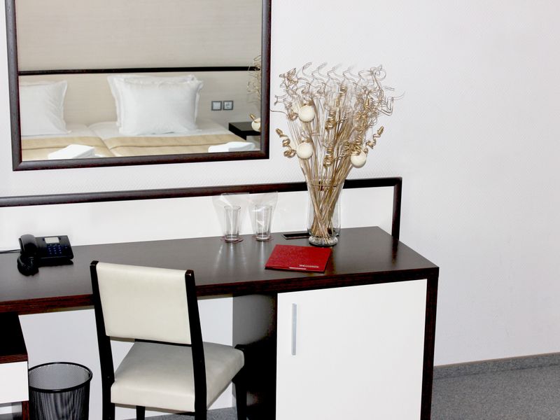 Hotel Photo 6