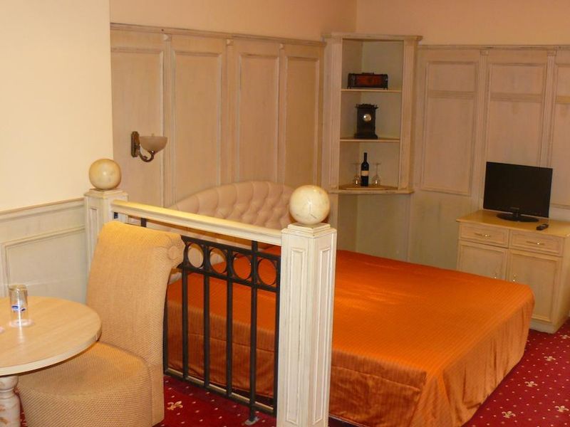 Hotel Photo 8