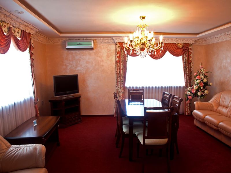 Hotel Photo 9