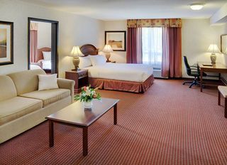 Hotel pic Pomeroy Inn and Suites Dawson Creek