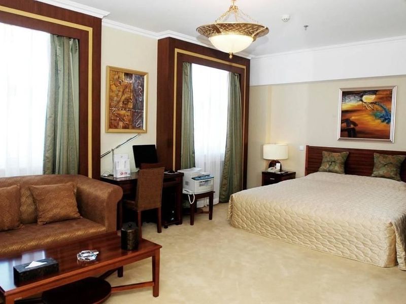 Hotel Photo 10