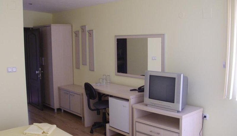 Hotel Photo 8