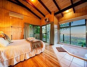 Treetops Seaview Montville Montville Australia