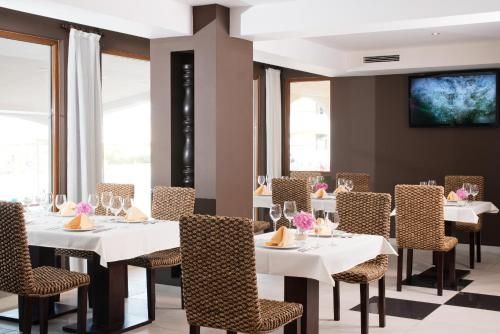 Hotel Photo 11