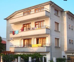 Pension Dicev Obzor Bulgaria