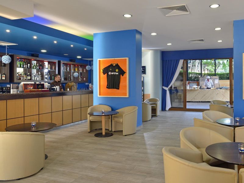 Hotel Photo 14