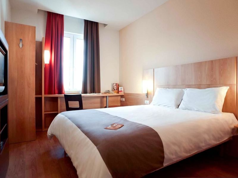 Hotel Photo 1