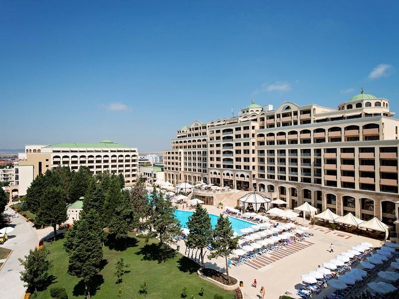 Hotel Photo 1